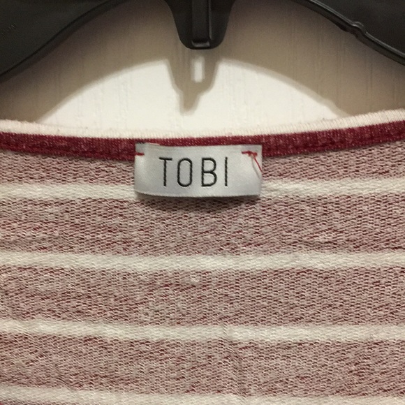 Crop top - Picture 2 of 4